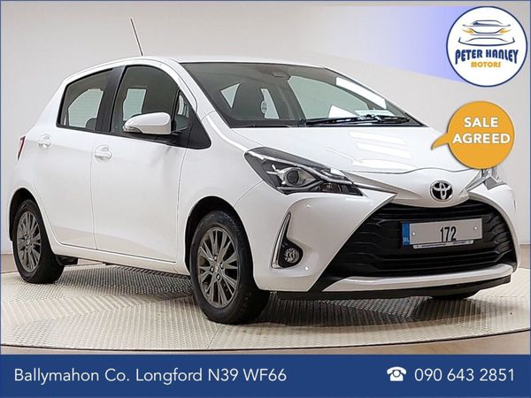 Toyota Yaris Hatchback, Petrol, 2017, White