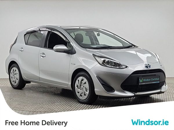 Toyota Aqua Hatchback, Petrol Hybrid, 2020, Silver