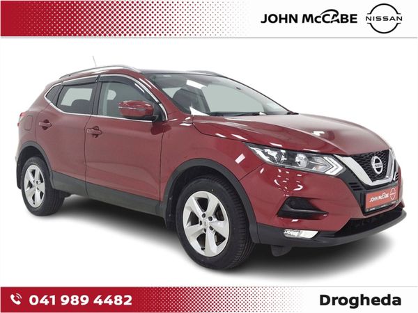 Nissan Qashqai MPV, Petrol, 2020, Red