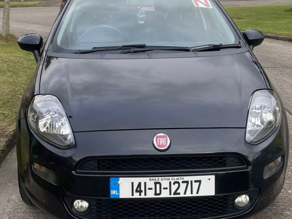 Fiat Punto Hatchback, Petrol, 2014, Black