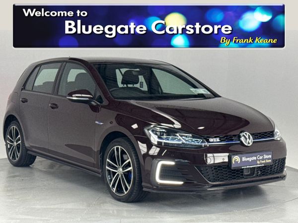 Volkswagen Golf Hatchback, Petrol Plug-in Hybrid, 2018, Purple