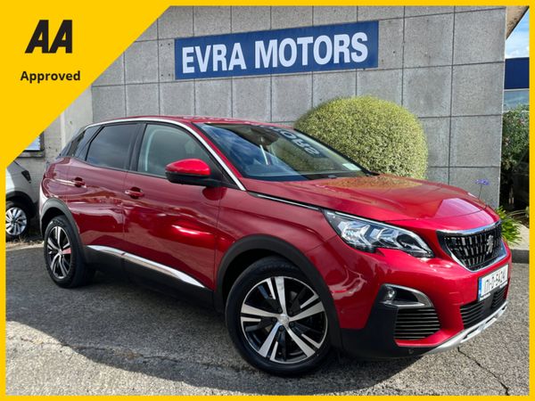 Peugeot 3008 Hatchback, Petrol, 2017, Red