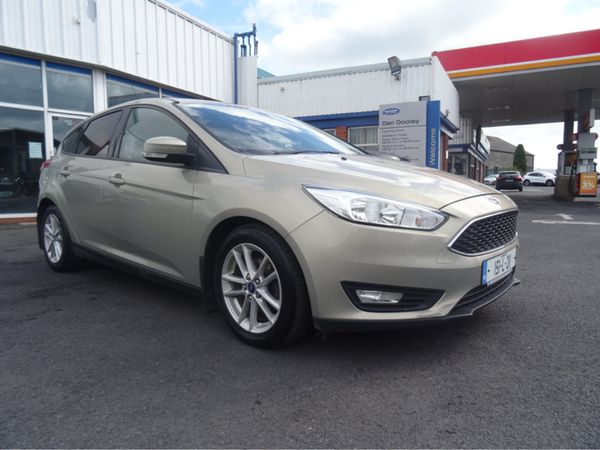 Ford Focus Hatchback, Diesel, 2015, Silver