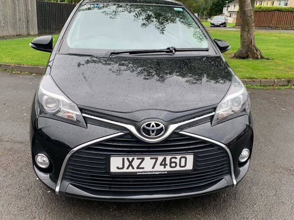 Toyota Yaris Hatchback, Petrol, 2017, Black