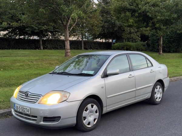 Toyota Corolla Saloon, Petrol, 2006, Silver