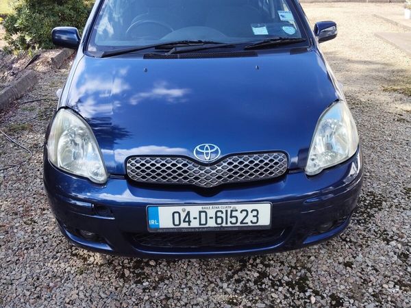 Toyota Yaris Hatchback, Petrol, 2004, Blue