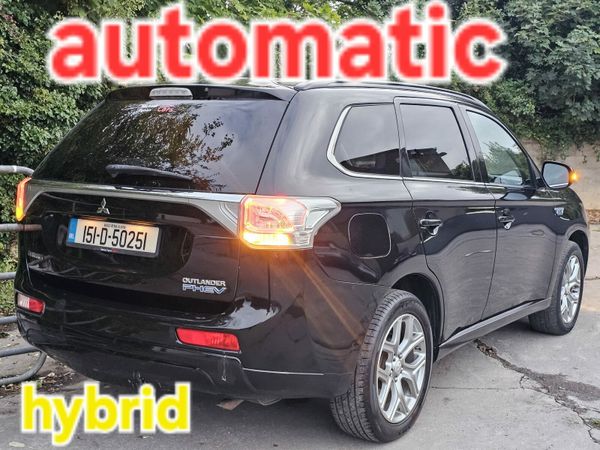 Mitsubishi Outlander SUV, Petrol Plug-in Hybrid, 2015, Black