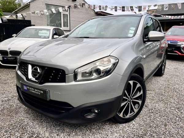 Nissan Qashqai Hatchback, Diesel, 2010, Silver