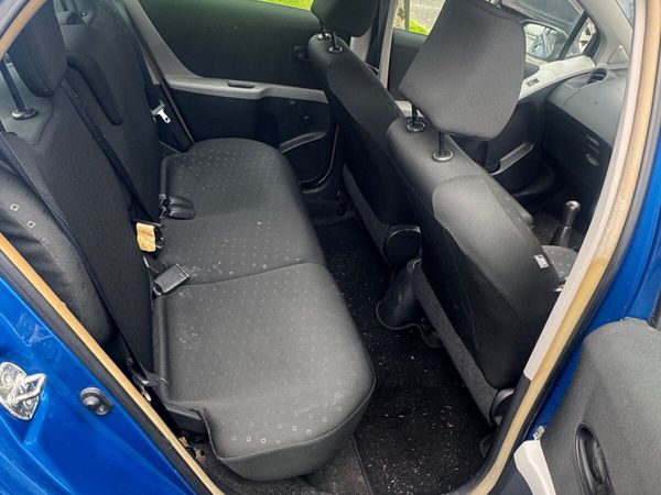 Toyota Yaris Hatchback, Petrol, 2007, Blue
