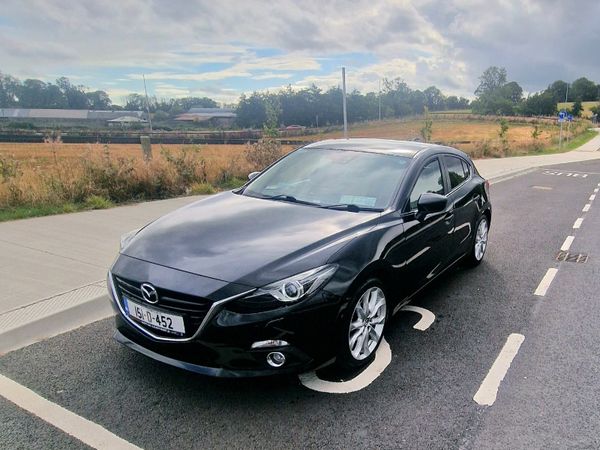 Mazda Mazda3 Hatchback, Diesel, 2015, Black