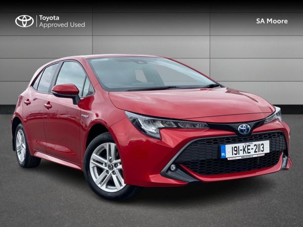 Toyota Corolla Hatchback, Petrol Hybrid, 2019, Red