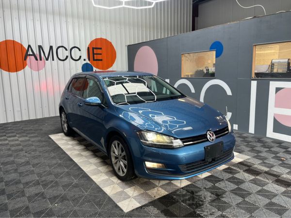 Volkswagen Golf Hatchback, Petrol, 2017, Blue