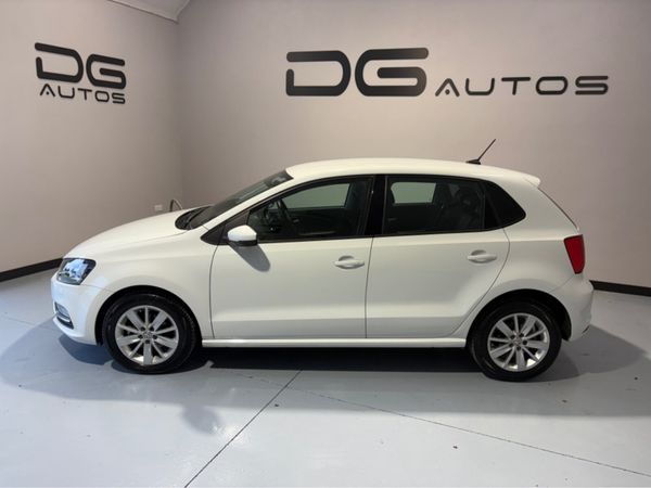 Volkswagen Polo Hatchback, Petrol, 2016, White