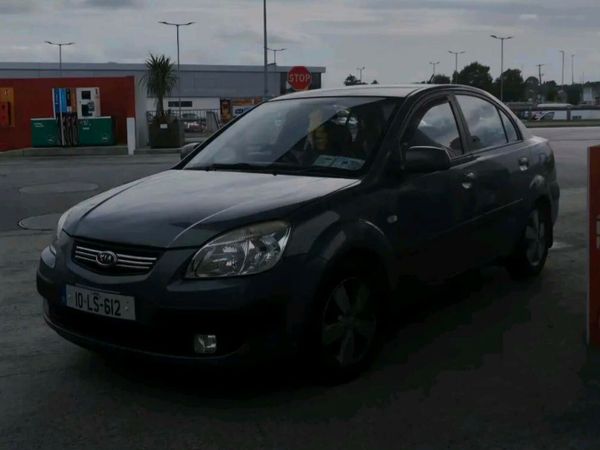 Kia Rio Saloon, Diesel, 2010, Grey