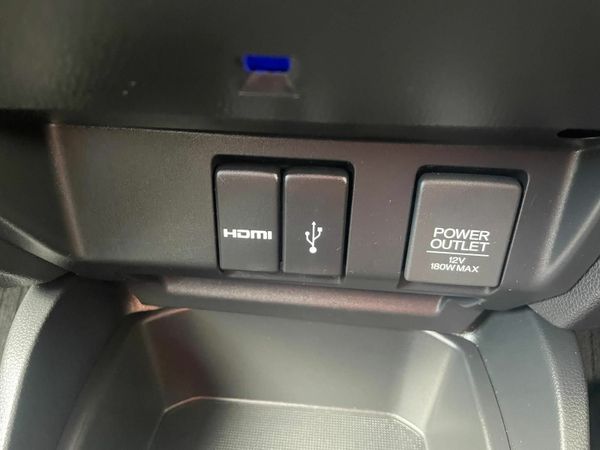 Honda Fit Hatchback, Petrol Hybrid, 2014, Blue