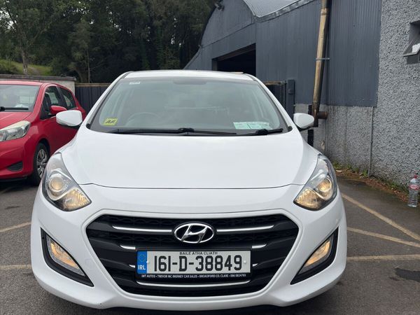 Hyundai i30 Hatchback, Diesel, 2016, White
