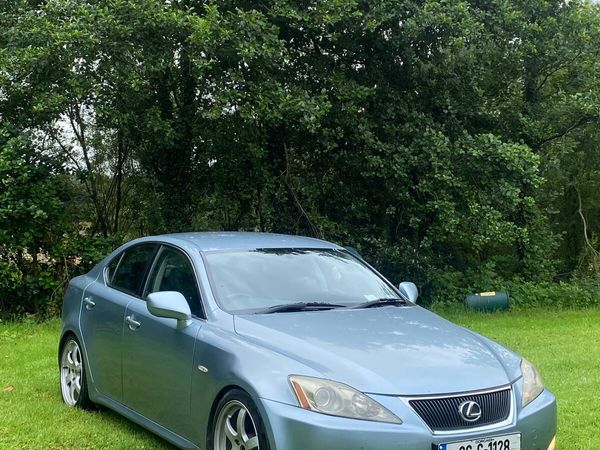 Lexus IS Saloon, Petrol, 2006, Blue