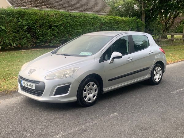 Peugeot 308 Hatchback, Diesel, 2013, Silver
