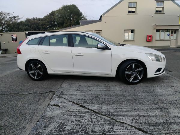 Volvo V60 Estate, Diesel, 2013, White