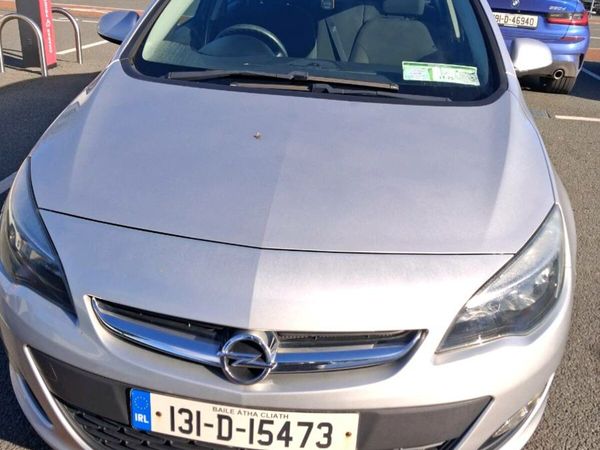 Opel Astra Saloon, Petrol, 2013, Silver