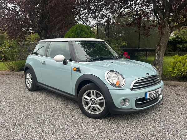Mini Cooper Hatchback, Petrol, 2013, Blue