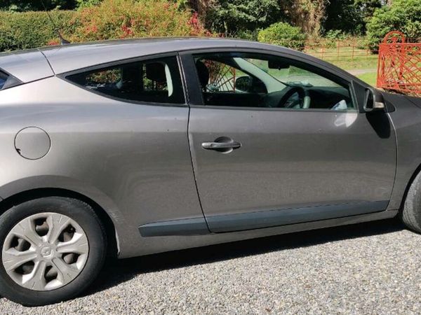Renault Megane Coupe, Diesel, 2011, Grey