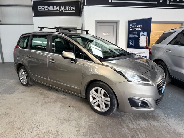 Peugeot 5008 MPV, Diesel, 2014, Grey