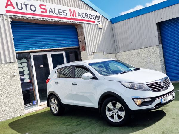 Kia Sportage SUV, Diesel, 2014, White