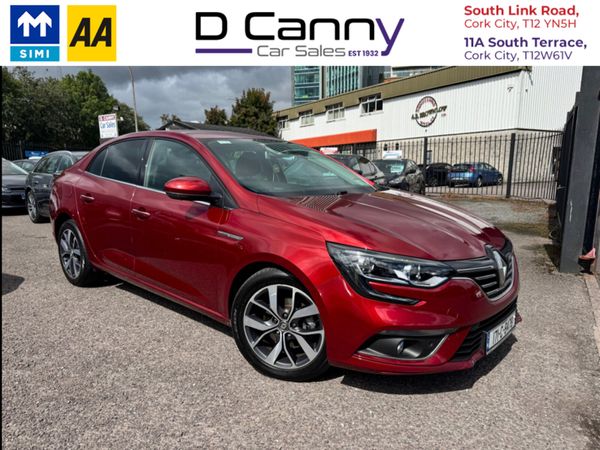 Renault Megane Saloon, Diesel, 2017, Red