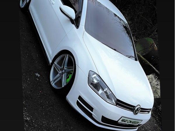 Volkswagen Golf Hatchback, Diesel, 2016, White