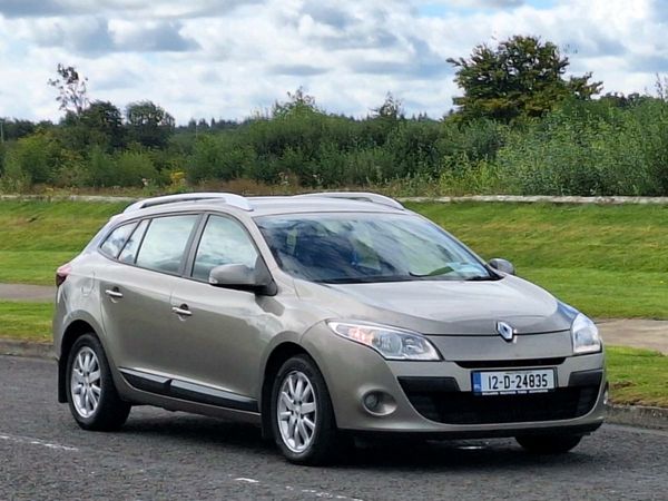 Renault Megane Estate, Diesel, 2012, Gold