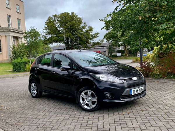 Ford Fiesta Hatchback, Diesel, 2009, Black