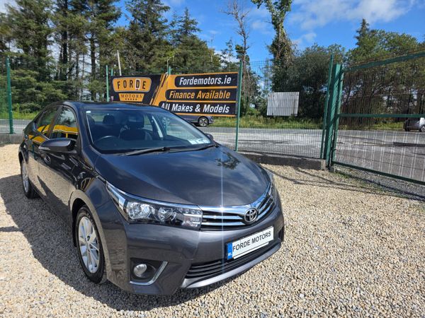 Toyota Corolla Saloon, Diesel, 2016, Grey