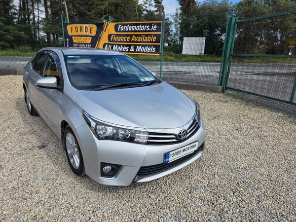 Toyota Corolla Saloon, Diesel, 2017, Grey