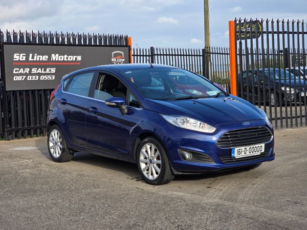Ford Fiesta Hatchback, Petrol, 2016, Blue