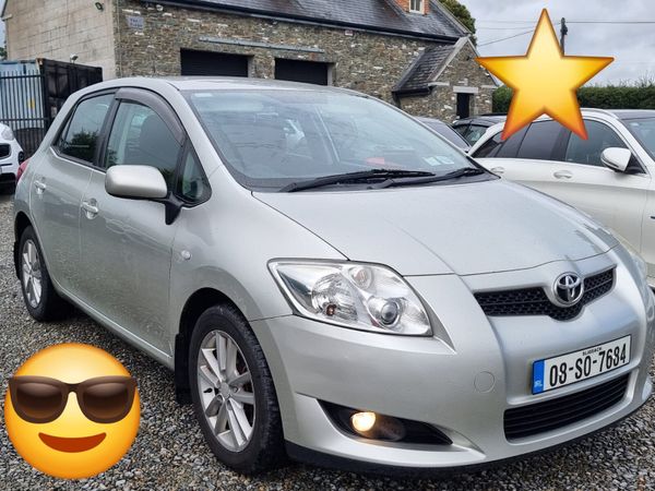 Toyota Auris Hatchback, Diesel, 2008, Silver