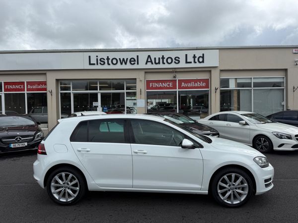 Volkswagen Golf Hatchback, Petrol, 2017, White