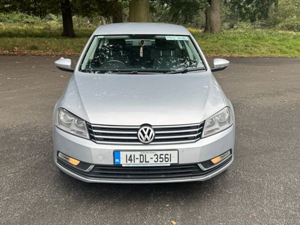 Volkswagen Passat Saloon, Diesel, 2014, Silver