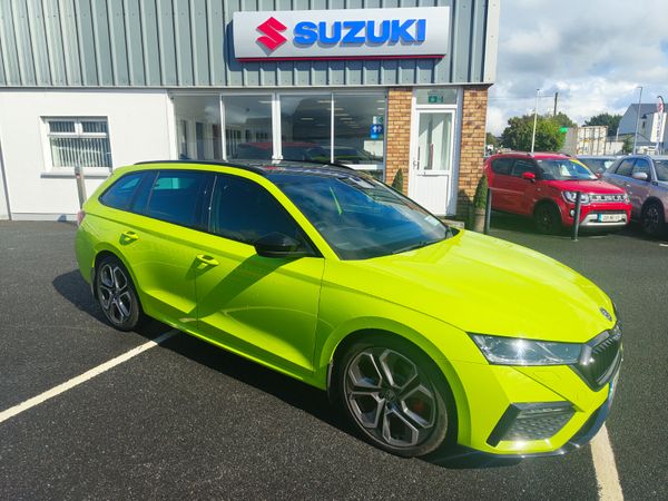 Skoda Octavia Estate, Diesel, 2022, Green