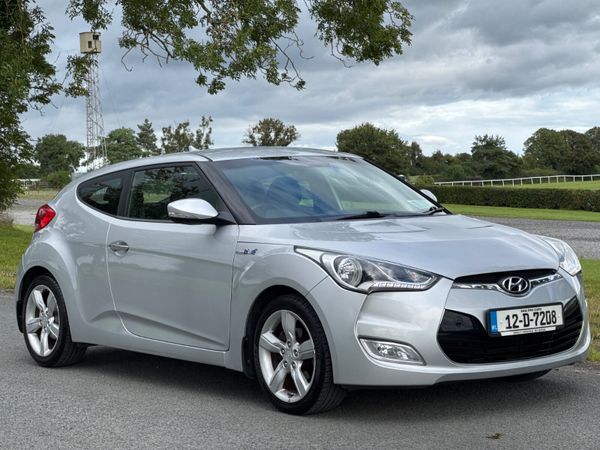 Hyundai Veloster Hatchback, Petrol, 2012, Silver