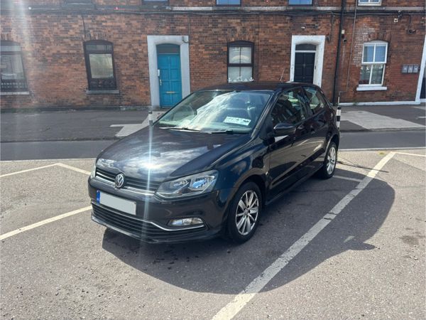 Volkswagen Polo Hatchback, Diesel, 2015, Black