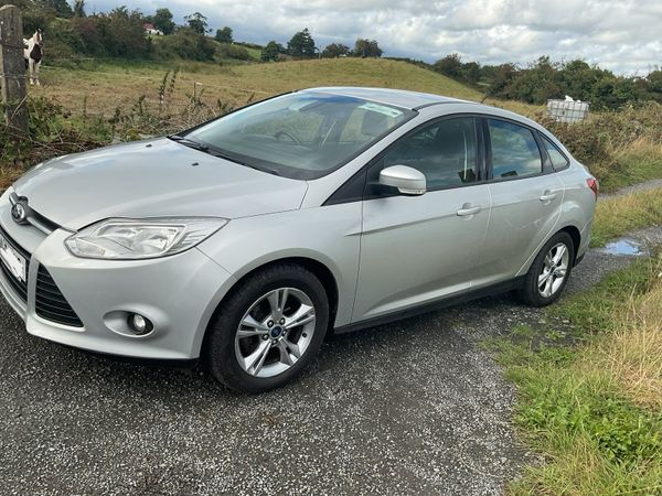 Ford Focus Saloon, Diesel, 2014, Silver