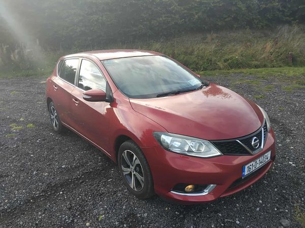 Nissan Pulsar Hatchback, Petrol, 2016, Red