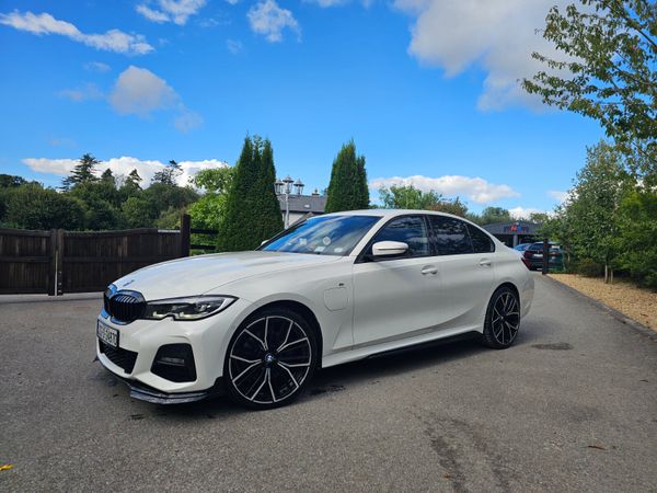 BMW 3-Series Saloon, Petrol Plug-in Hybrid, 2020, White