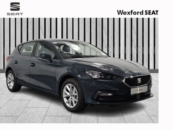 SEAT Leon Hatchback, Diesel, 2025, Blue