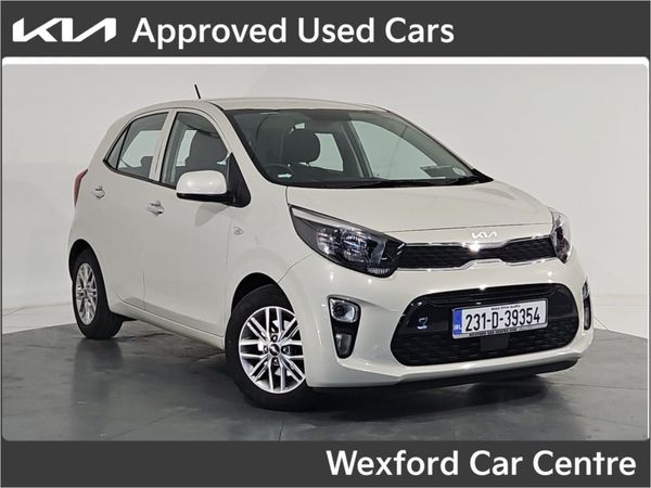 Kia Picanto Hatchback, Petrol, 2023, Beige
