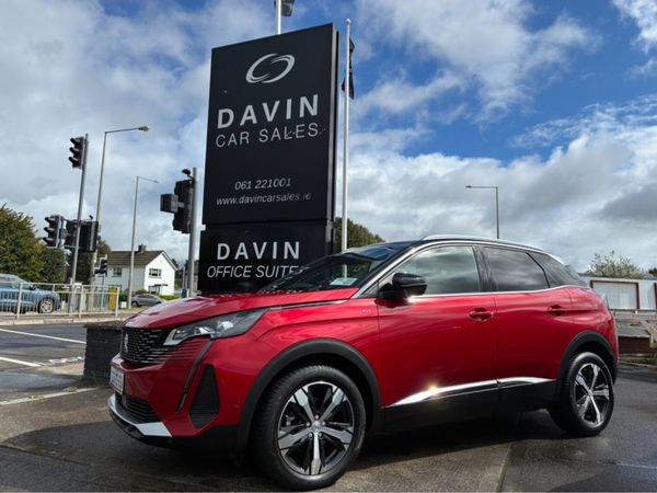 Peugeot 3008 MPV, Diesel, 2022, Red
