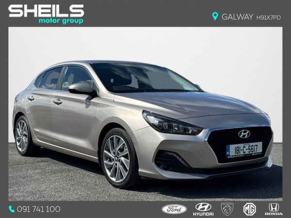 Hyundai i30 Hatchback, Petrol, 2018, White