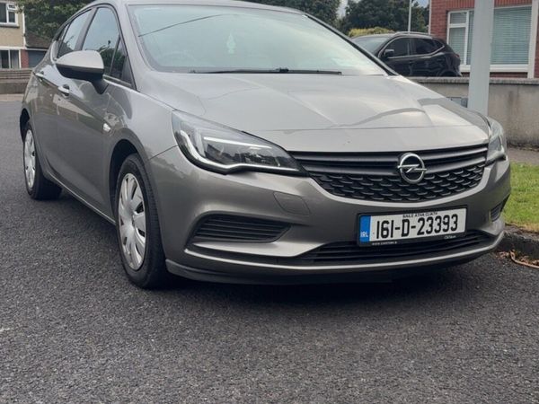 Opel Astra Hatchback, Diesel, 2016, Grey