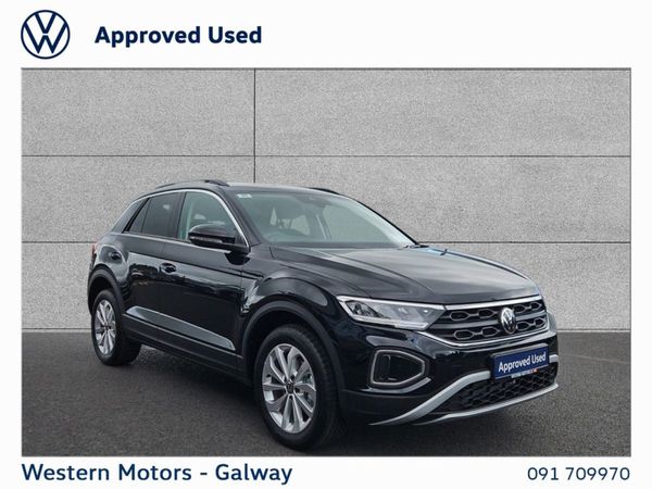 Volkswagen T-Roc Crossover, Petrol, 2025, Black